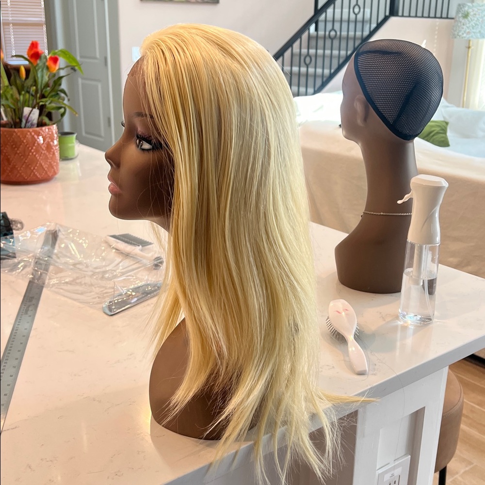 Vivica Fox Hair Javant Lace front wig 613